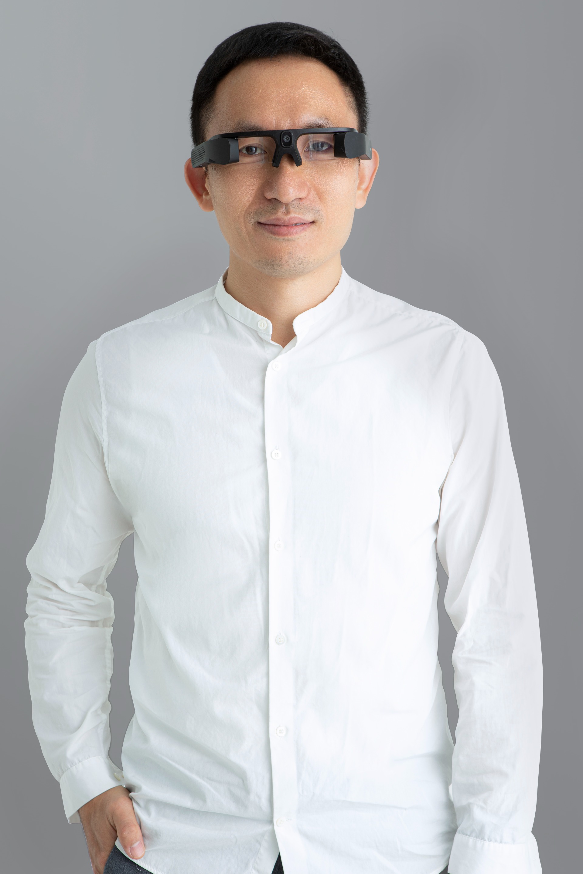 深耕b端8年亮亮视野入局c端,深耕b端