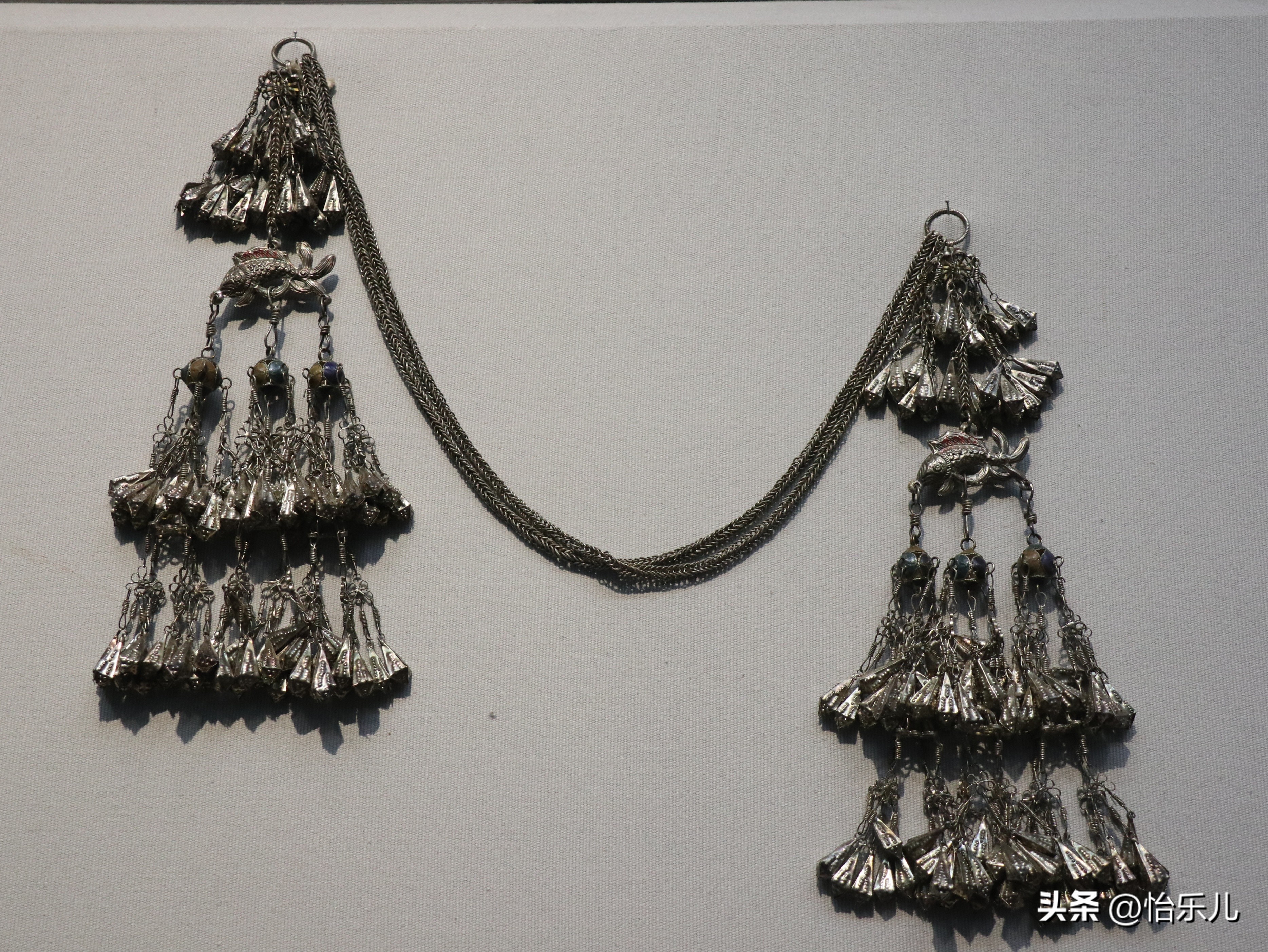 云南最著名的银饰,云南银饰元素