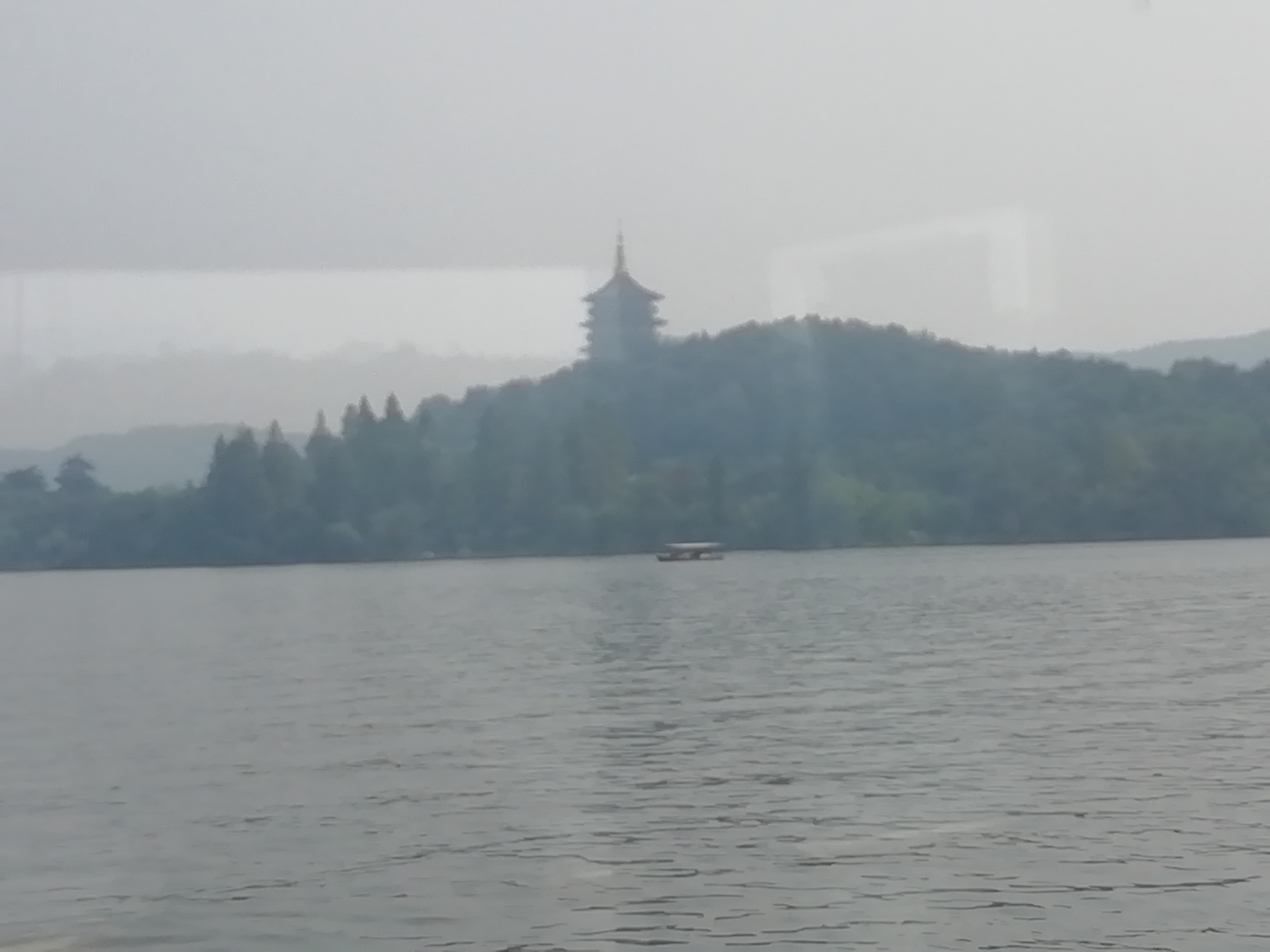 杭州西湖美景真的很好看,探秘杭州西湖美不胜收的四季风光