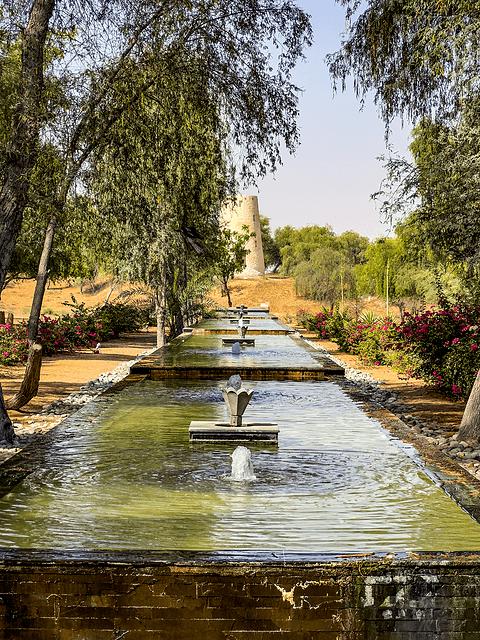 阿联酋丽思卡尔顿,阿联酋野奢帐篷