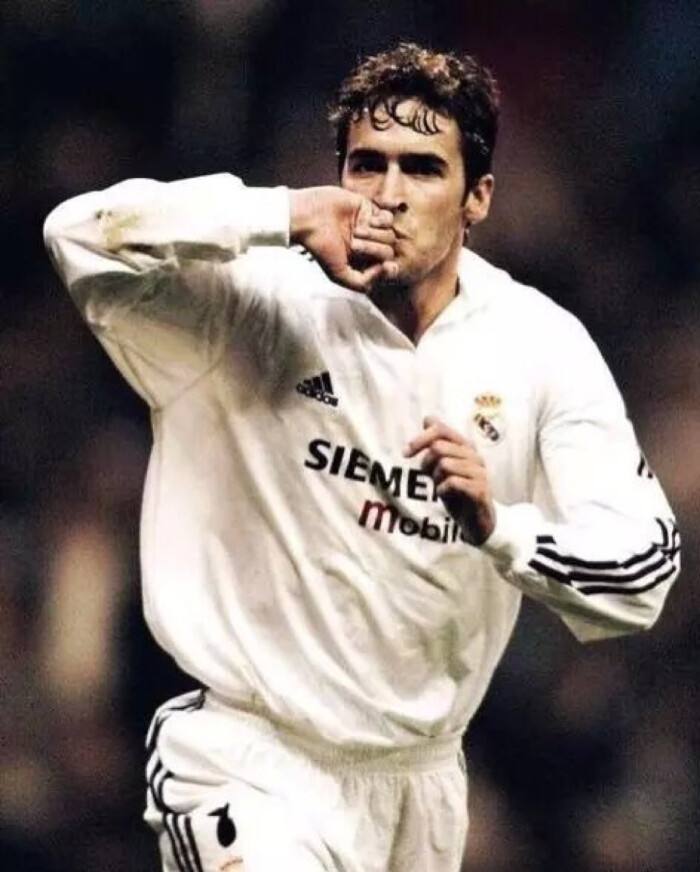 鍗佸ぇ搴嗙鍔ㄤ綔澶╀笅瓒崇悆,瓒冲潧鍗佸ぇ缁忓吀搴嗙鍔ㄤ綔鍚嶇О