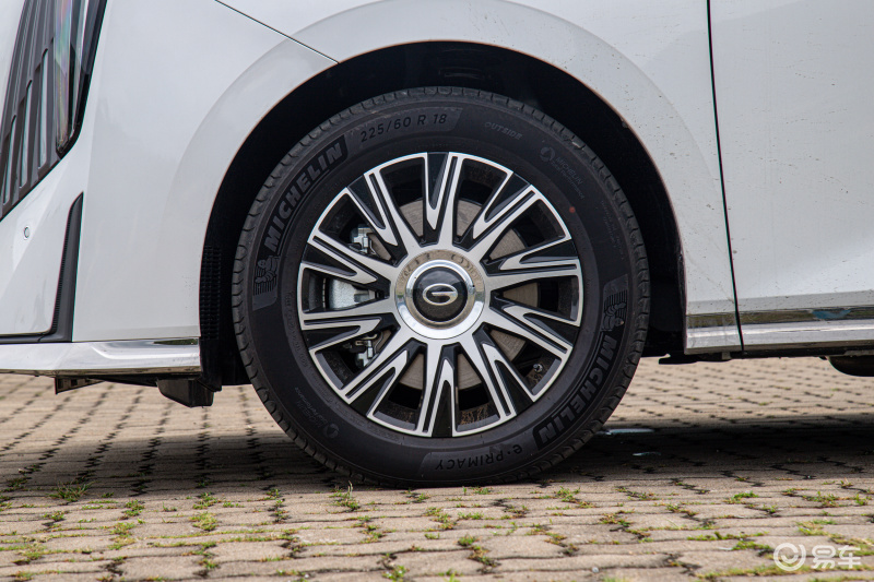 传祺e9pro版悬挂,广汽传祺e9pro和max