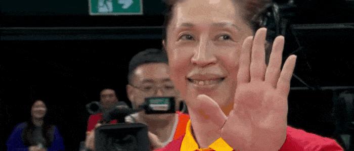 郑薇中国女篮主教练,中国教练郑微个人资料