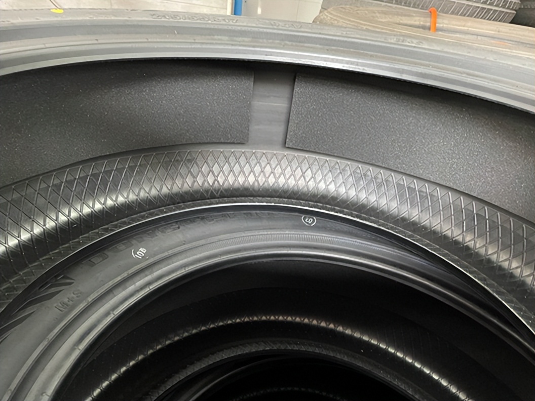 比亚迪秦plus升级轮毂,斯巴鲁更换前轮胎