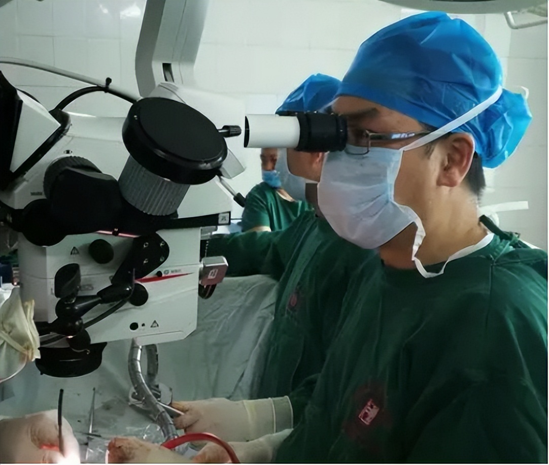 胃癌中晚期恶性肿瘤怎么治疗好,恶性程度低的胃癌