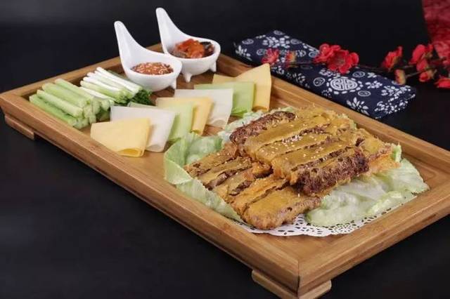 舌尖上的中国菜——浅论全国各地的特色美食