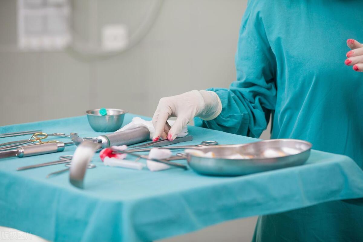 分娩后羊水栓塞死亡索赔,产妇羊水栓塞死亡医院要赔偿吗