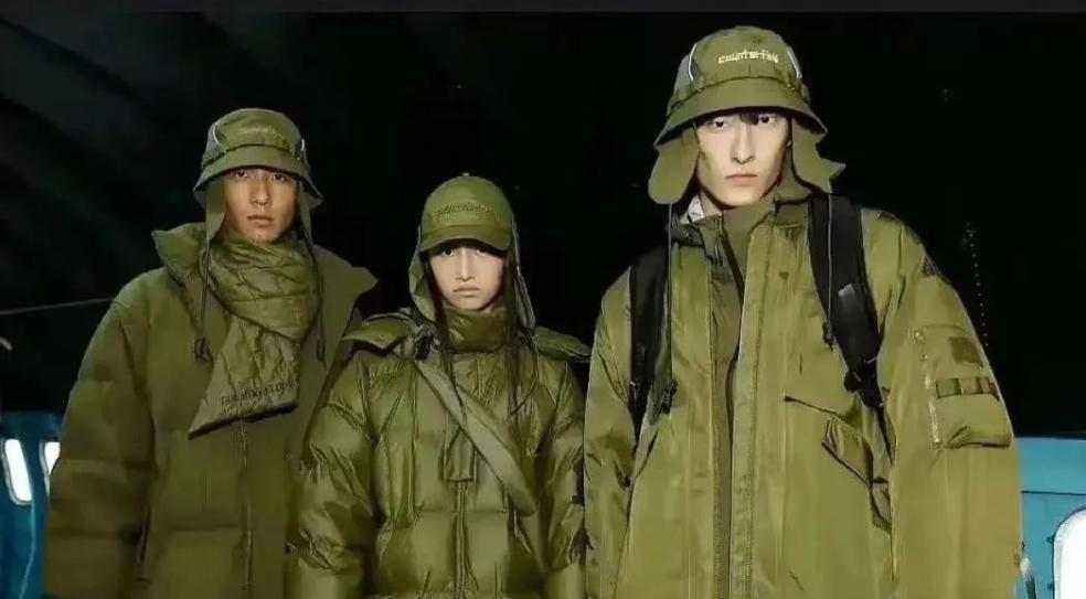 李宁翻车款式,李宁彻底翻车视频播放