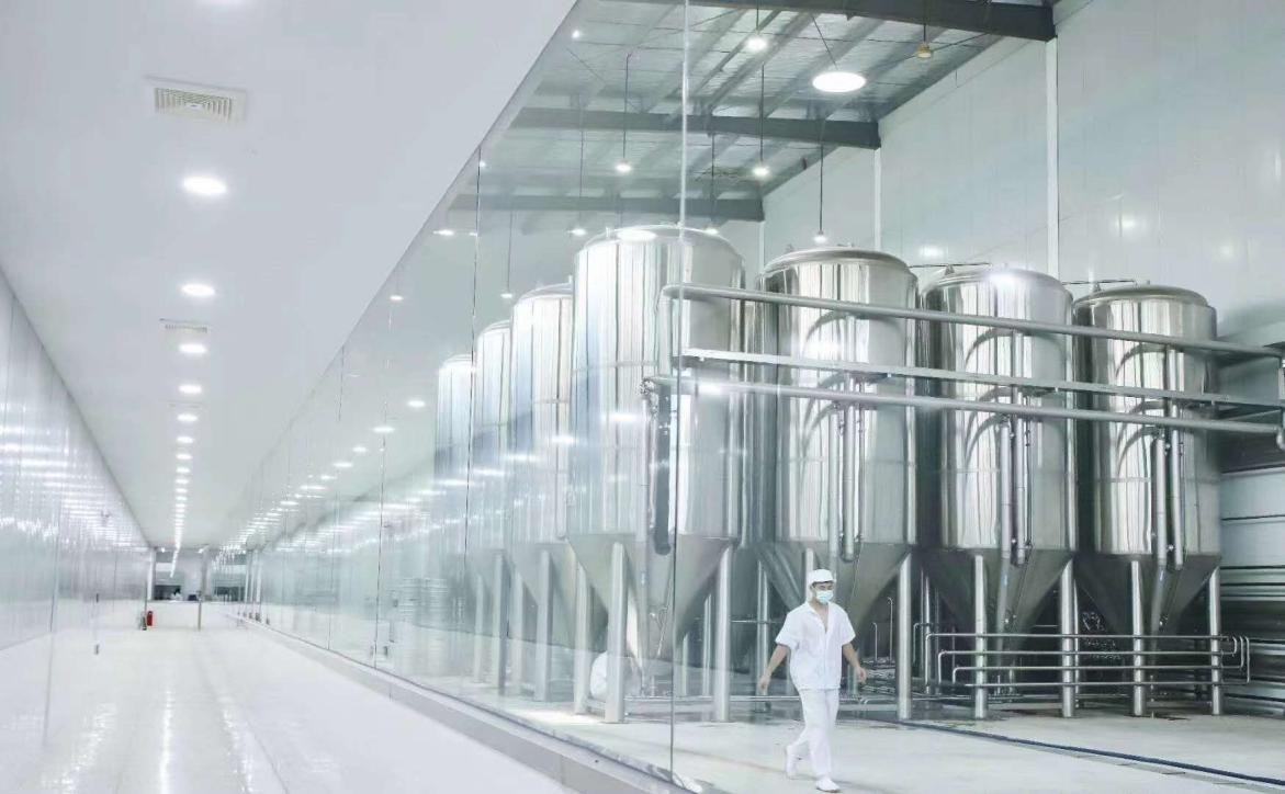 小型精酿啤酒厂加盟费多少钱,小型精酿啤酒厂需要手续