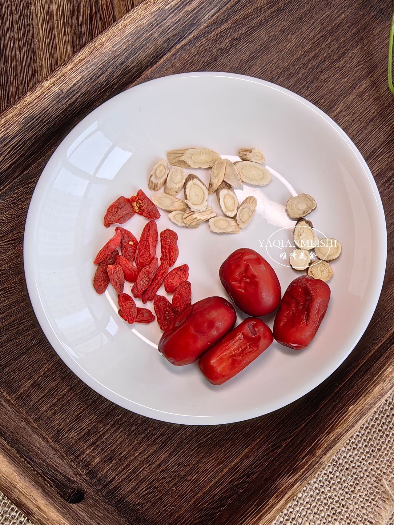 冬季养脾胃茶推荐喝多少,冬天脾胃虚弱的人适合喝什么茶