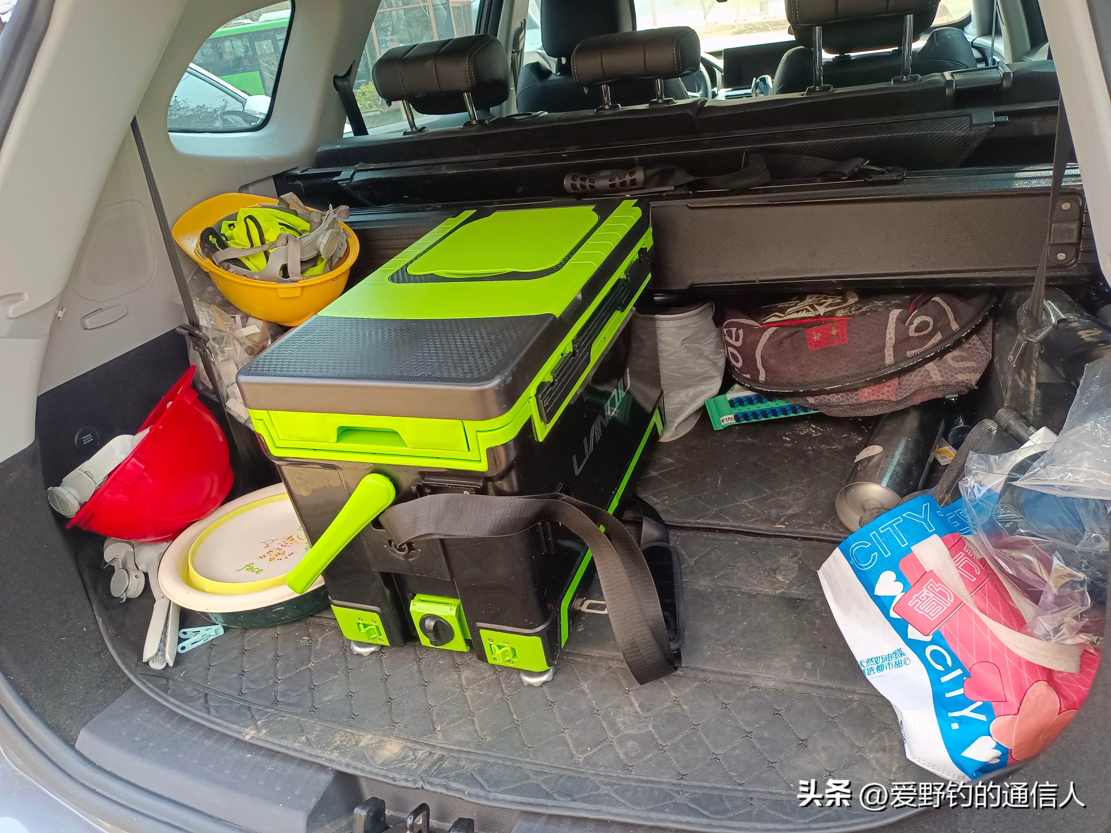 连球S2钓箱到底重不重，能不能入手，看完答案你就知道了