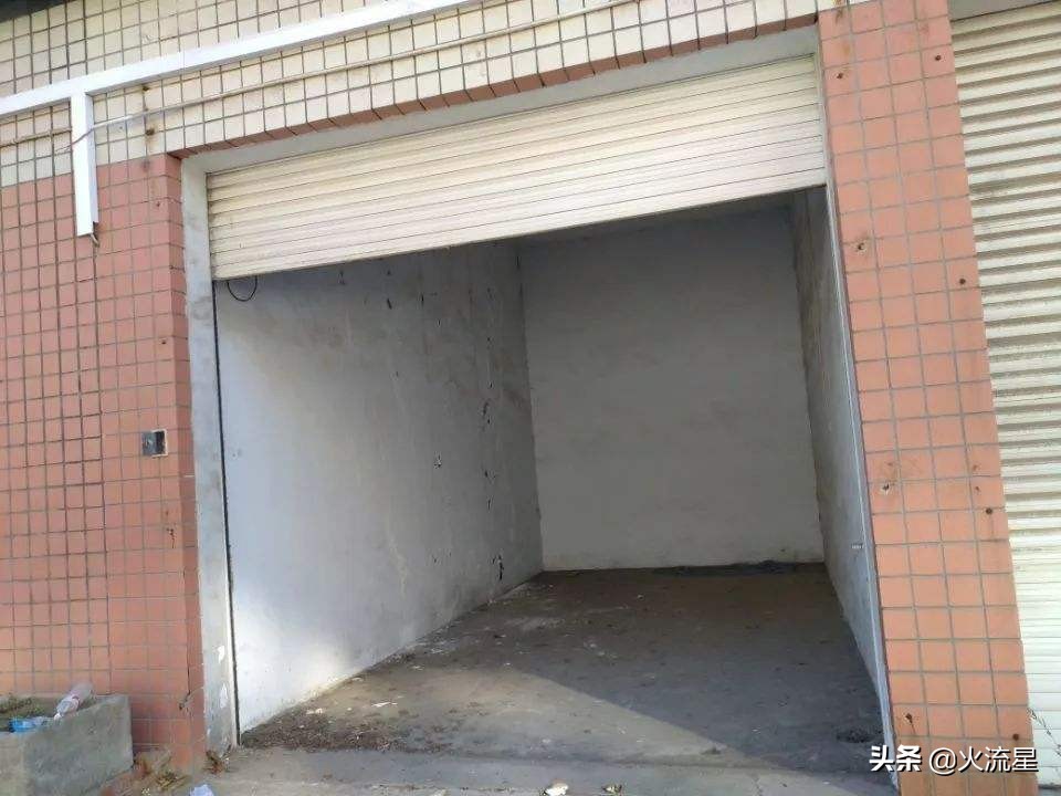 能给父母买车库房的普通人其实是孝子，别轻易评价任何人