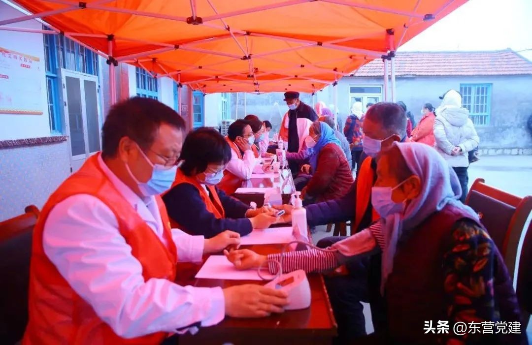 【下基层提作风办实事】深入贯彻落实全市“万名干部下基层”活动推进会议精神（二）