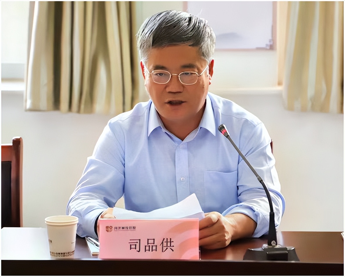 菏泽城投控股吴兴国,菏泽城投控股总经理