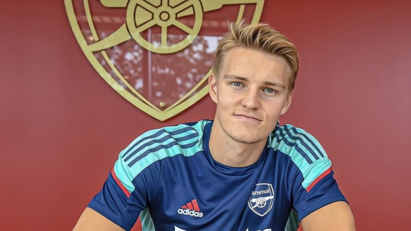 英超争冠关键战曼城vs阿森纳,英超上演升班马大战