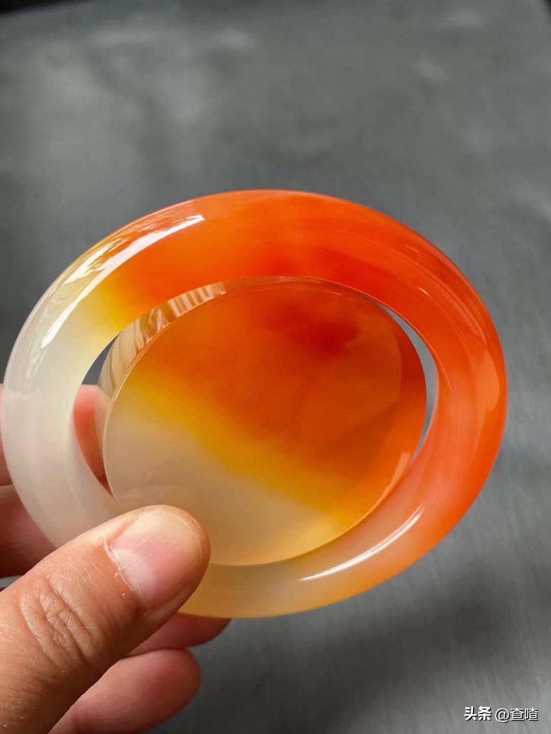 广西黄龙玉市场价格,黄龙玉市场价格手串