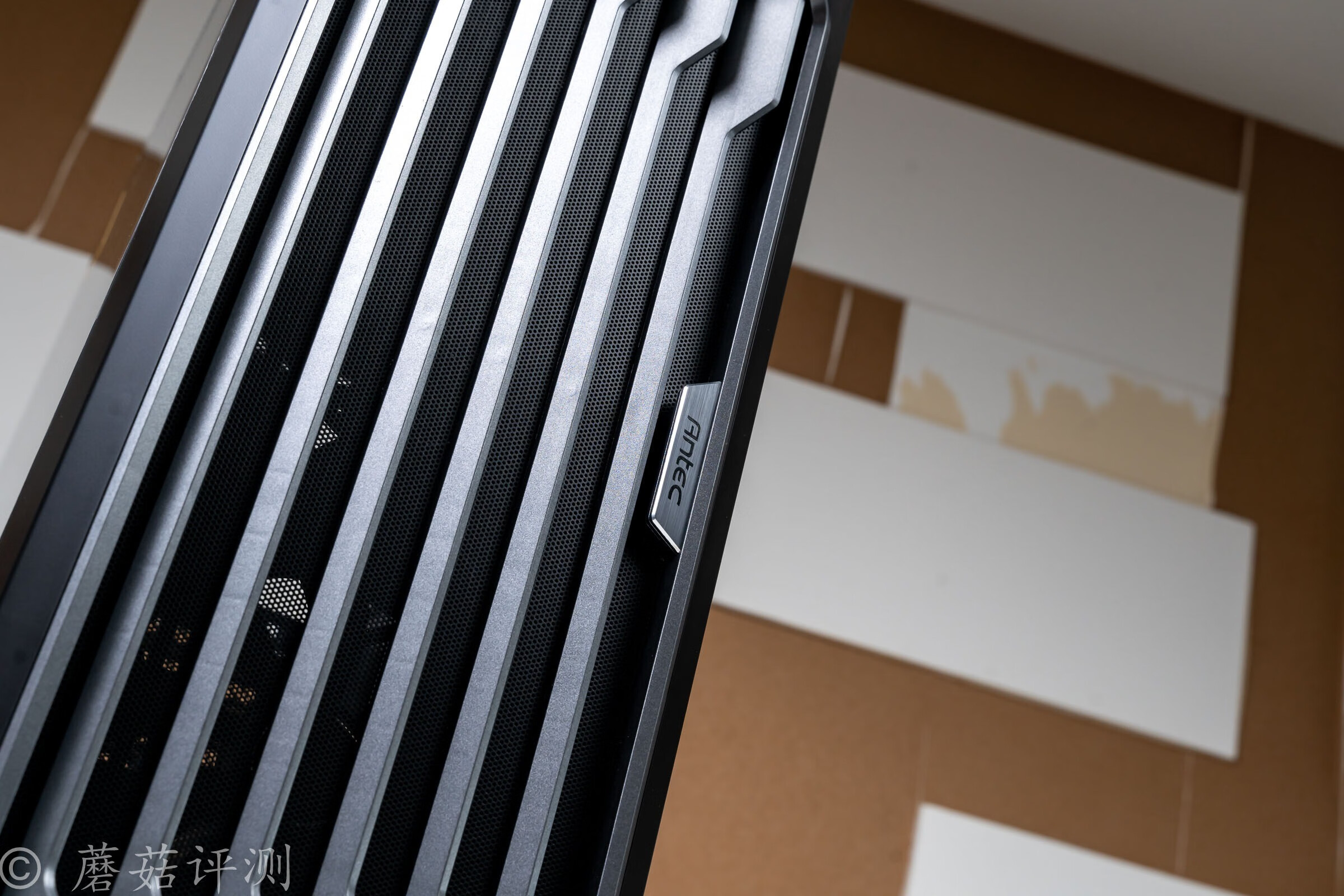 安钛克散热最好的机箱,散热性能好的机箱安钛克700和800