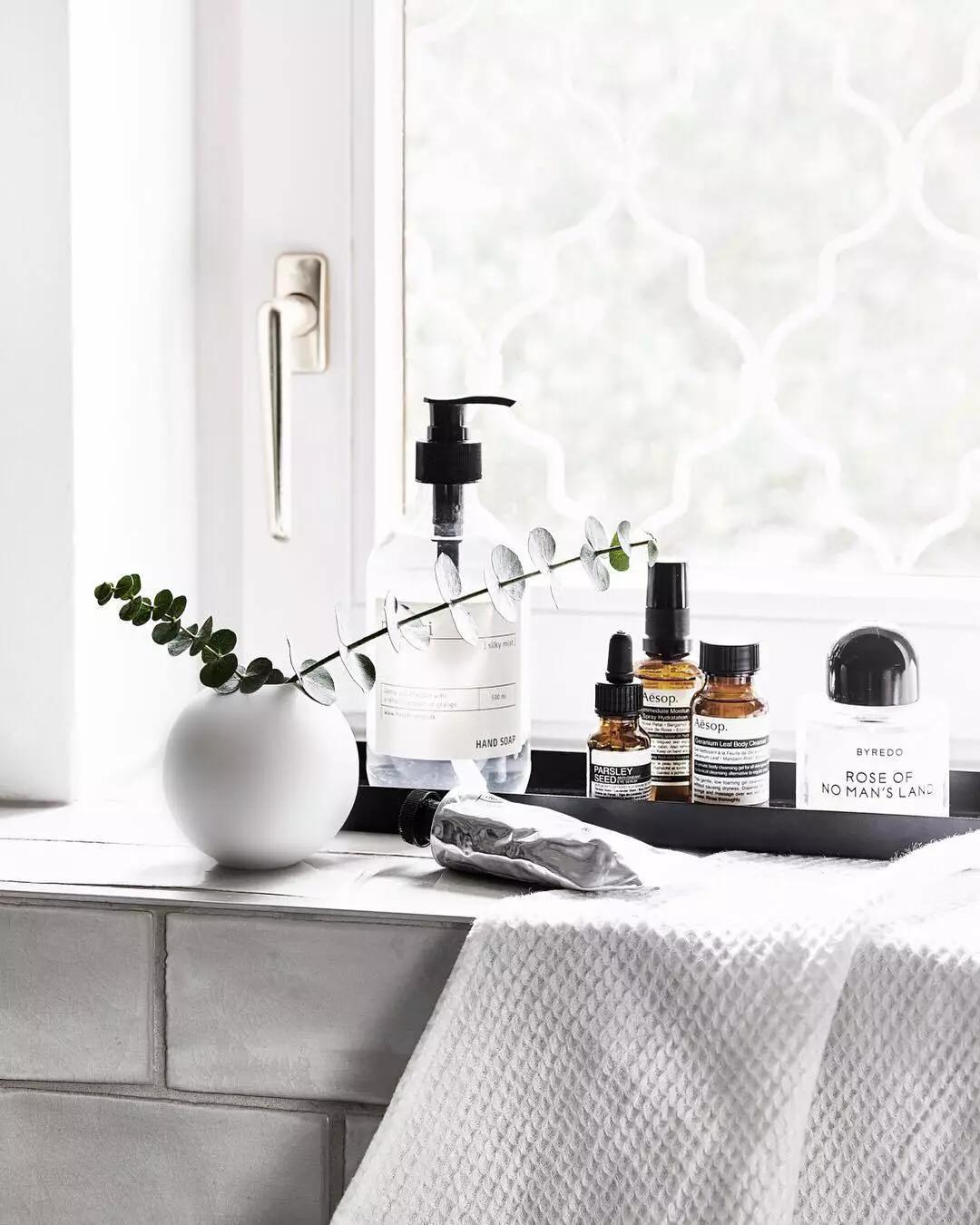 60张好看的美甲图片,家居美图100种设计