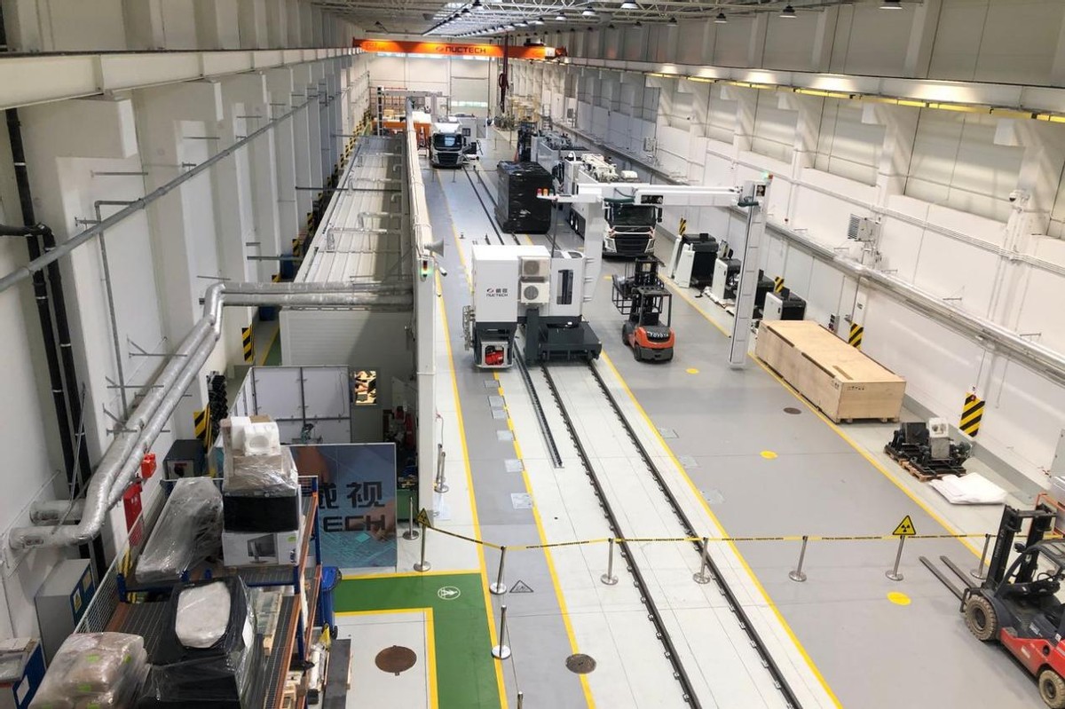 振华港机美国,振华港机装备