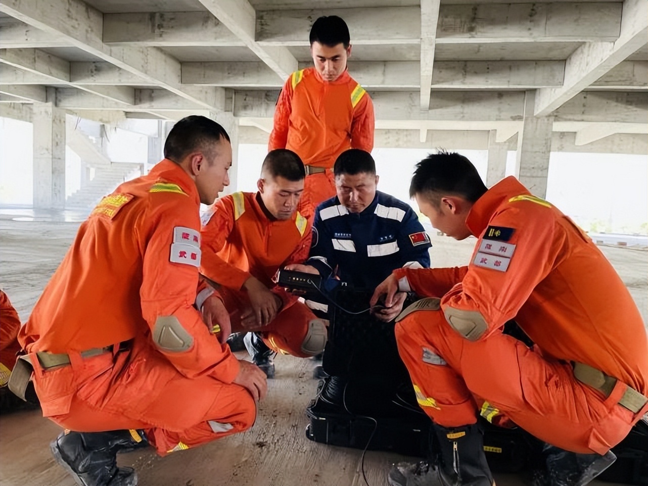 森林消防大队春节进行防火巡查,森林消防部署大练兵大比武