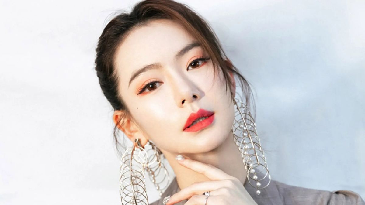 内娱vs港娱女明星,内娱被忽略美貌的女明星