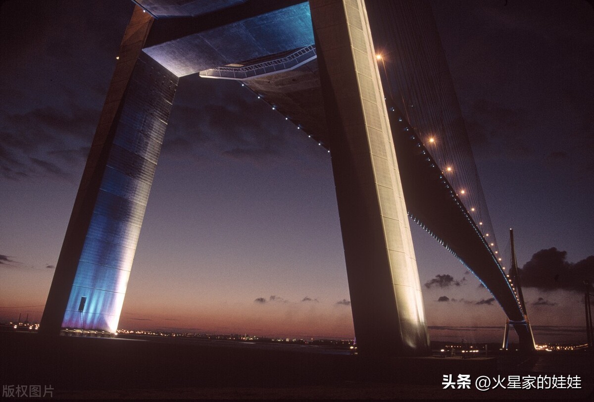 大学的学士学位起什么作用,学士学位和普通高等教育的区别