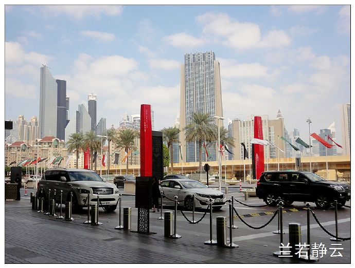 迪拜最豪华最大的商场,迪拜最大的购物中心视频