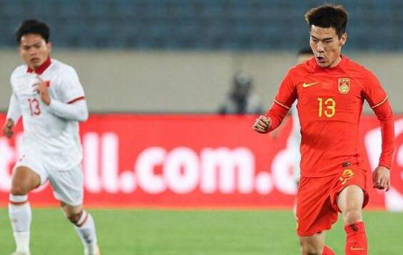 36岁老将谭龙,35岁小将谭龙