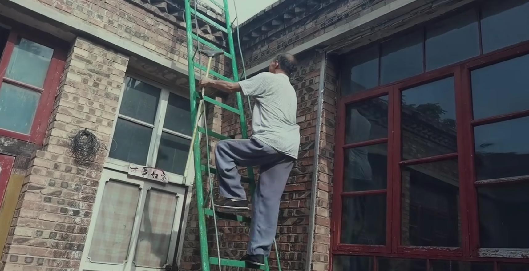 「王祖邪」对残缺审美，是健全者的傲慢：《绿洲》