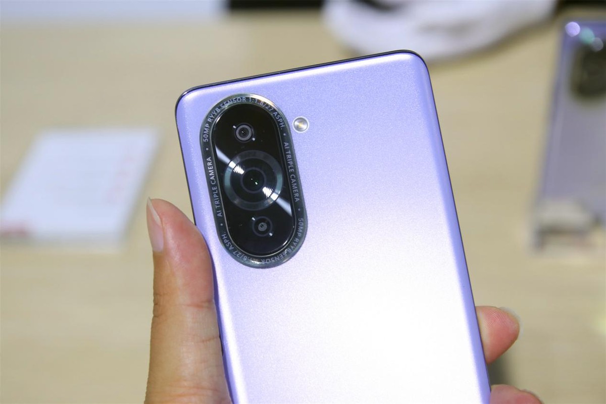 2000左右拍照手机推荐性价比高,oppo拍照最好的三款手机