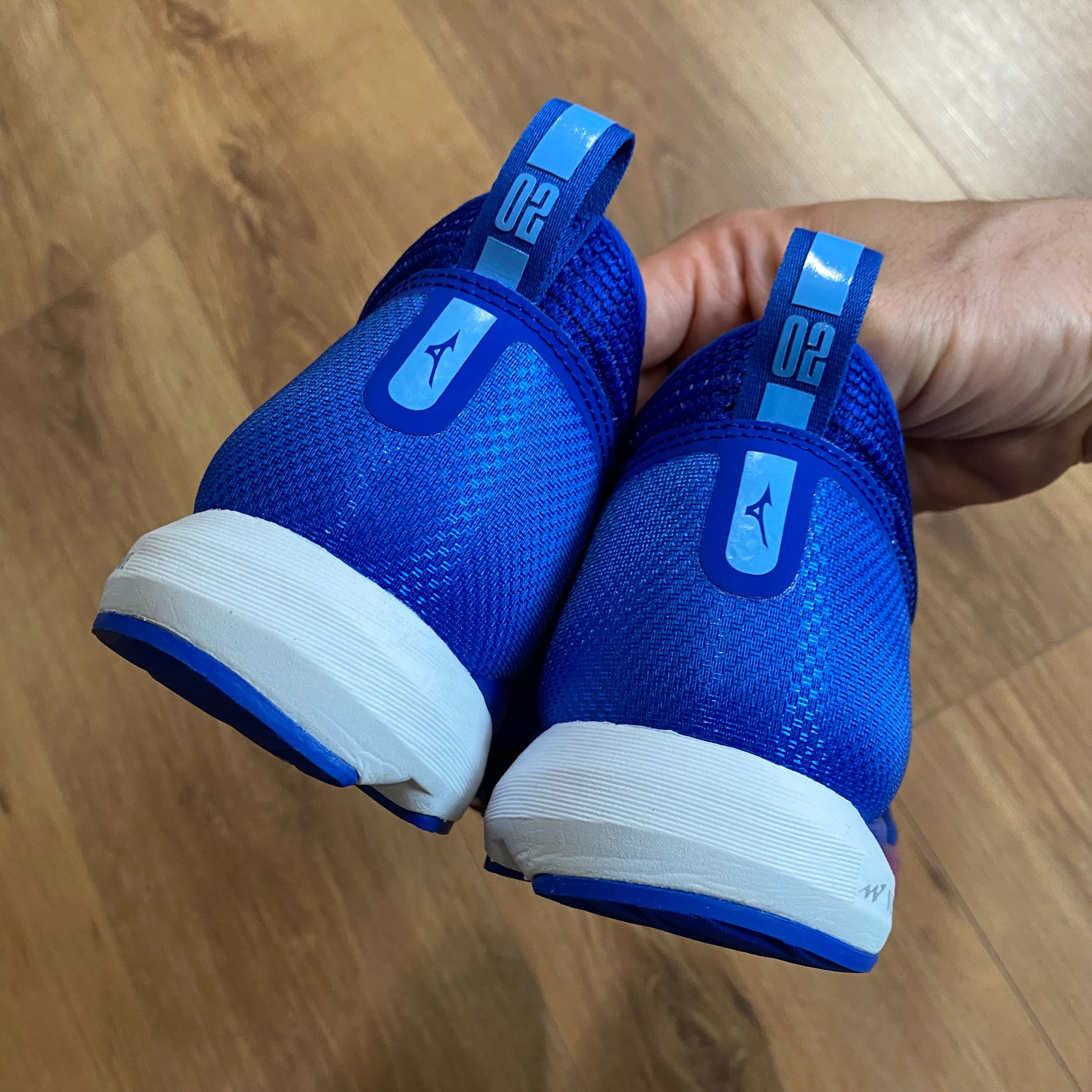 可能是我买的最后一双薄底跑鞋，Mizunowaveduel2