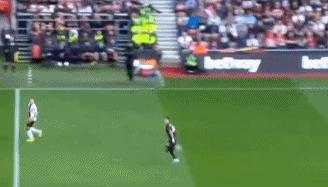 亚洲最强左后卫富安健洋,富安健洋目前效力于哪支球队