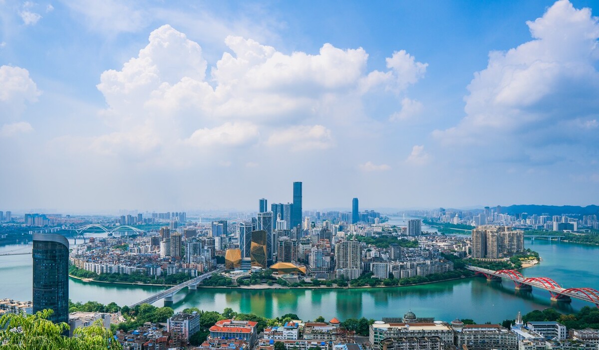 柳州一座充满螺蛳粉味道的城市,柳州不止有螺蛳粉还有美丽的风景