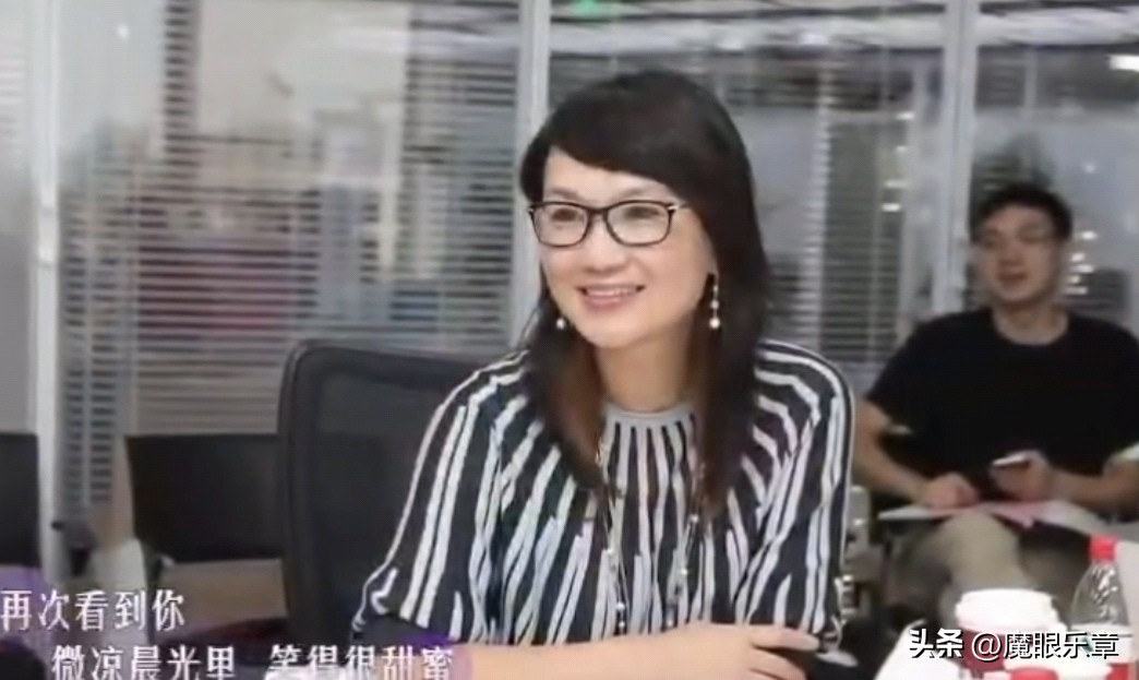 原上海电视新闻节目主持人李培红,新闻主播李培红抖音