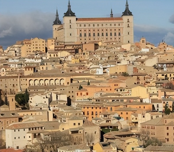 兄弟会成立的意义，学者如何看待，这与罗西克鲁亚宣言有何关系？