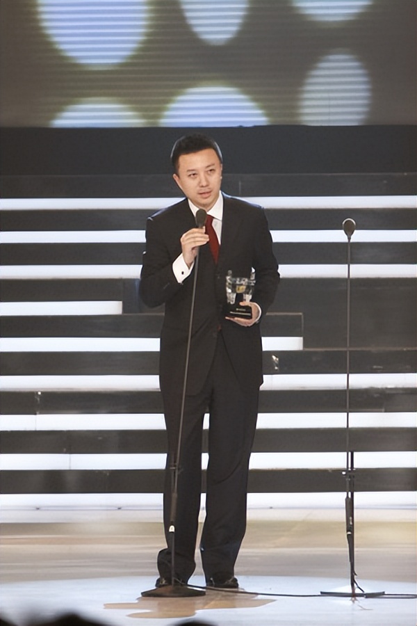 新闻联播潘涛年轻照片,新闻联播潘涛是哪年出生