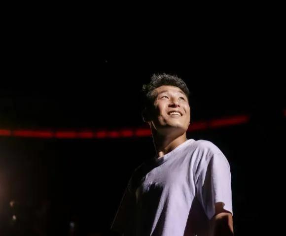 武球王霸气回归,足协杯决赛山东泰山0-3上海申花