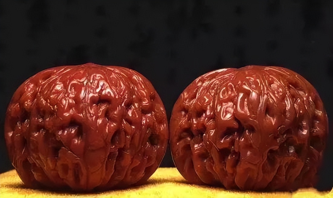 为什么橄榄核可以上油核桃不行,文玩橄榄核为什么裂