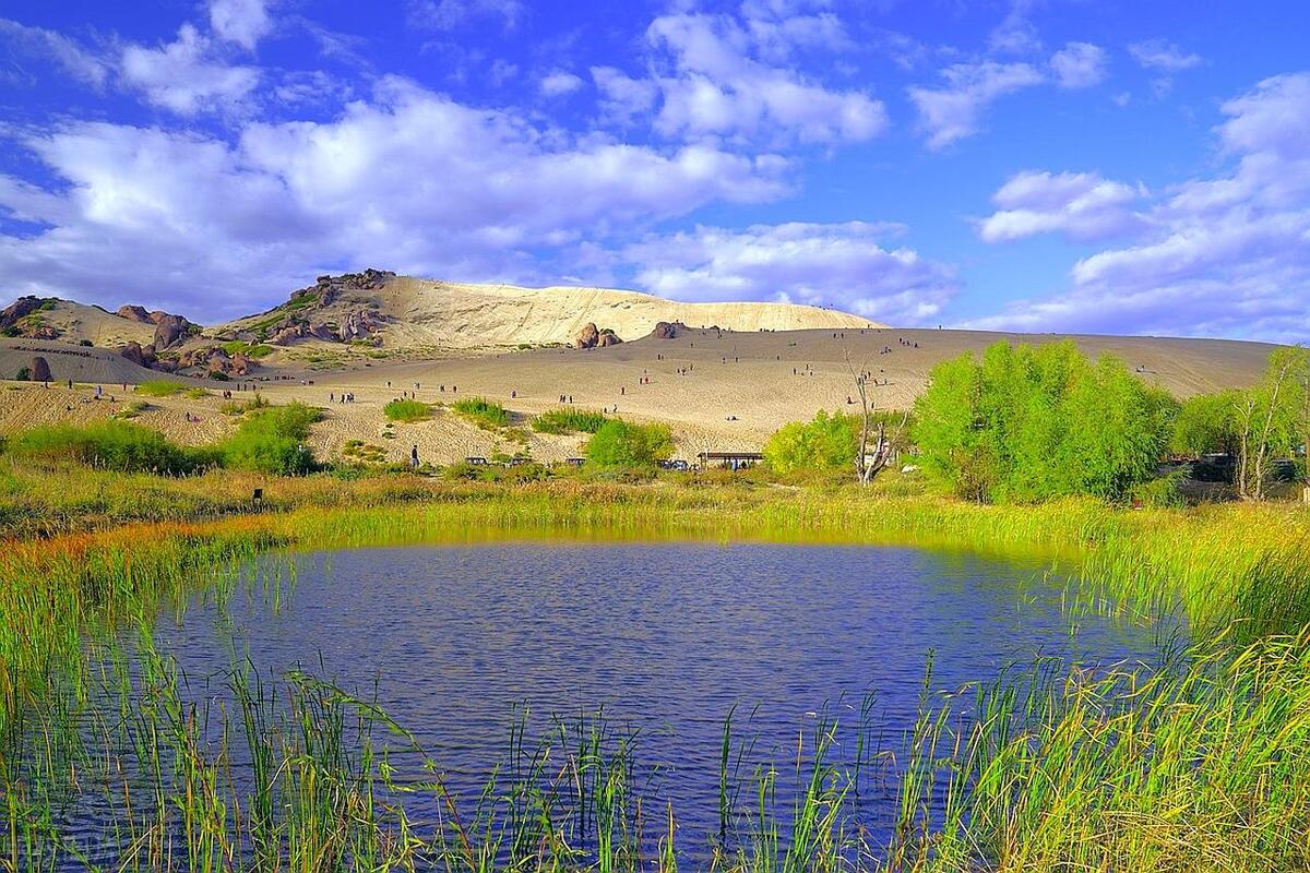 内蒙古玉龙沙湖旅游,玉龙沙湖旅游有感