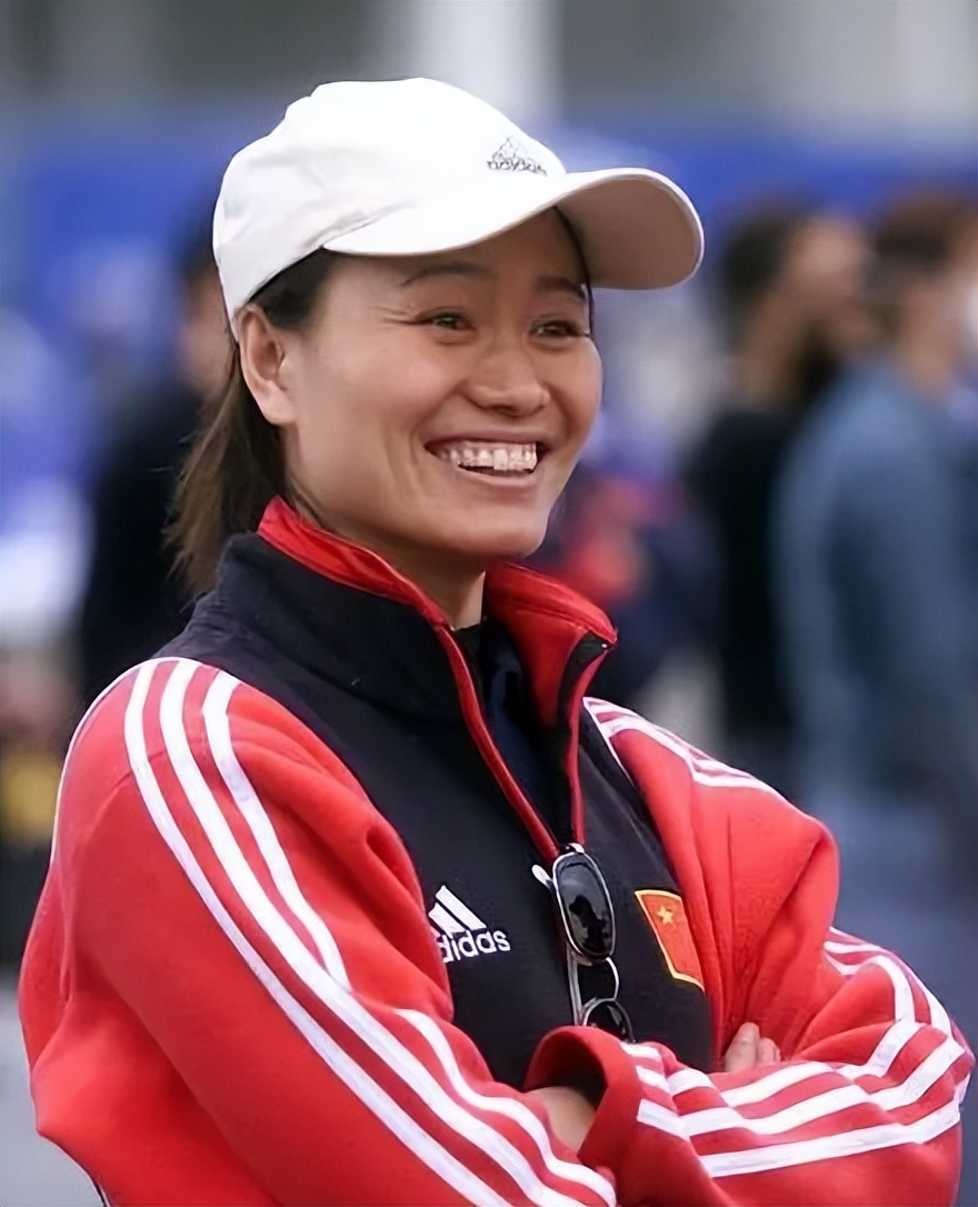 刘爱玲女足中场大师,女足刘爱玲个人简历