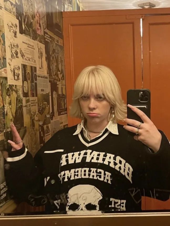 朋友圈秀美甲姿势不露脸,吸铁石花式猫眼美甲