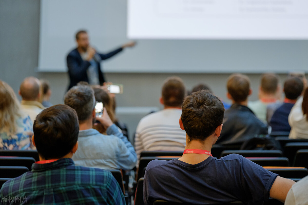 签到表应该怎么做方便签到,怎么让签到变得更快一点