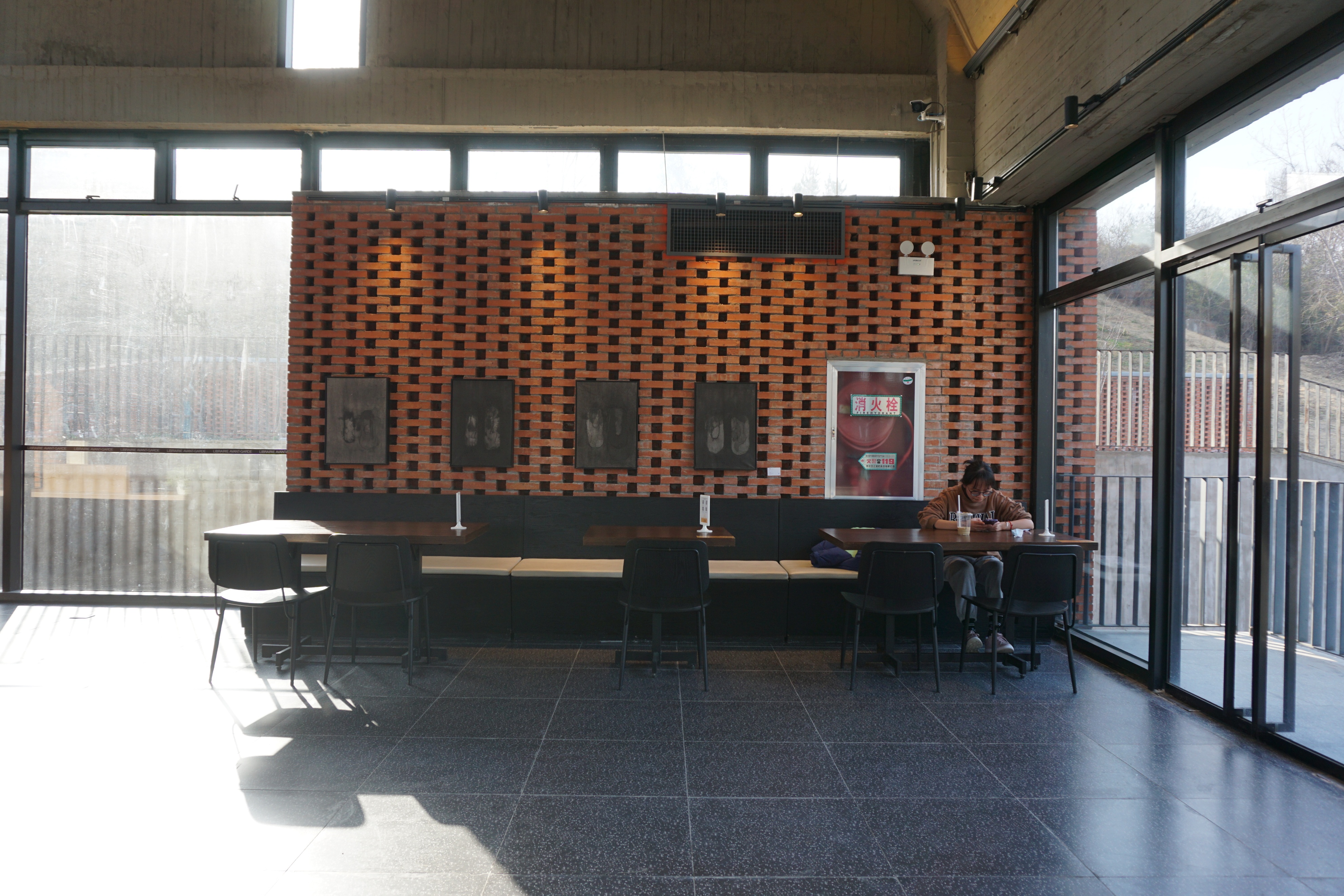 先锋汤山矿坑书店设计,南京汤山先锋书店