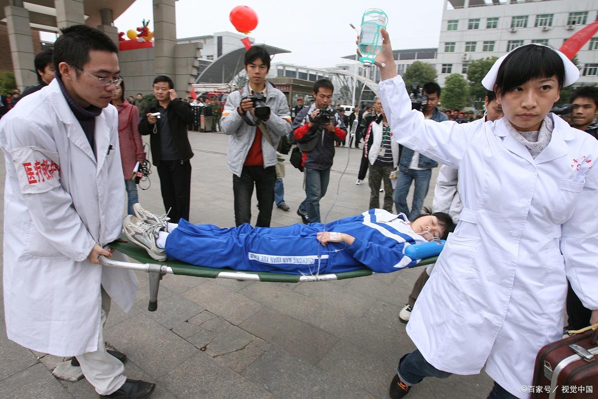 学生做操时候死亡事件,二中体育课猝死事件