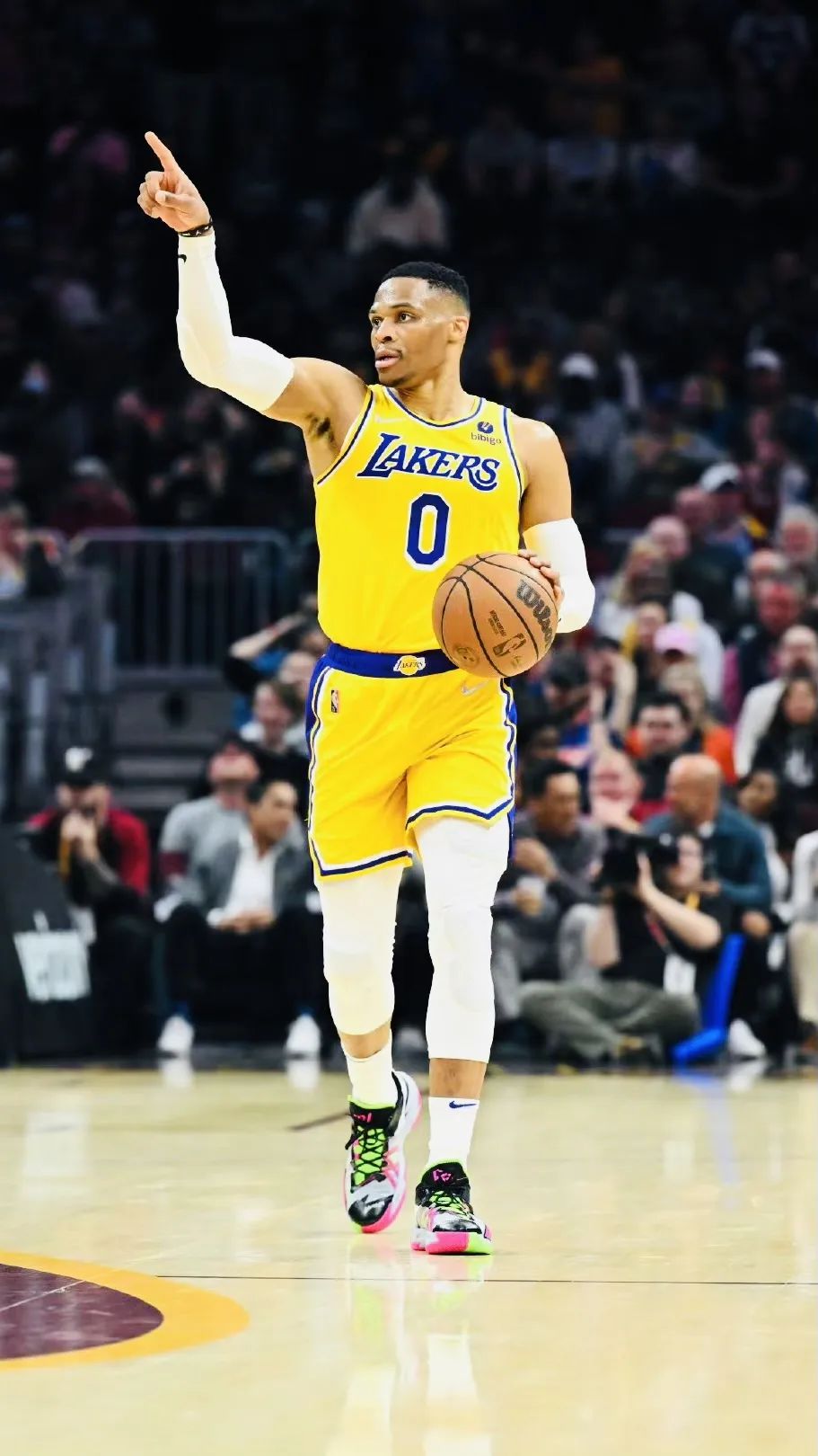 分享一波球星壁纸,球星们的壁纸图