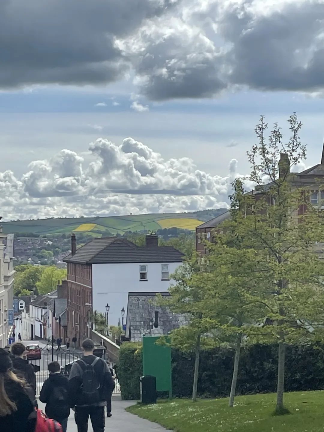 英国和香港硕士选哪个,香港硕士和英国硕士对比