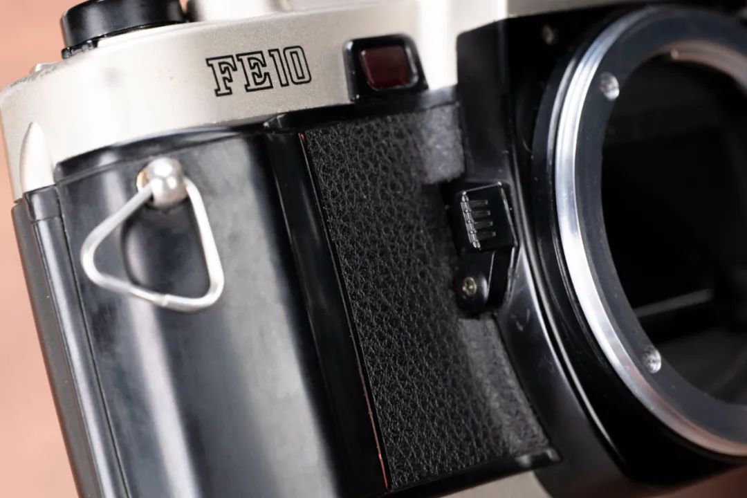 尼康最好的135胶片相机,尼康fe10胶片机
