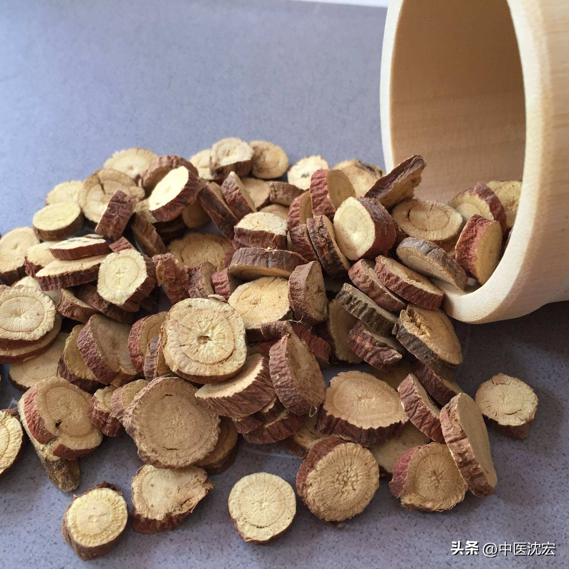 吃饭满头汗白吃三碗饭,吃饭满头大汗吃保和丸