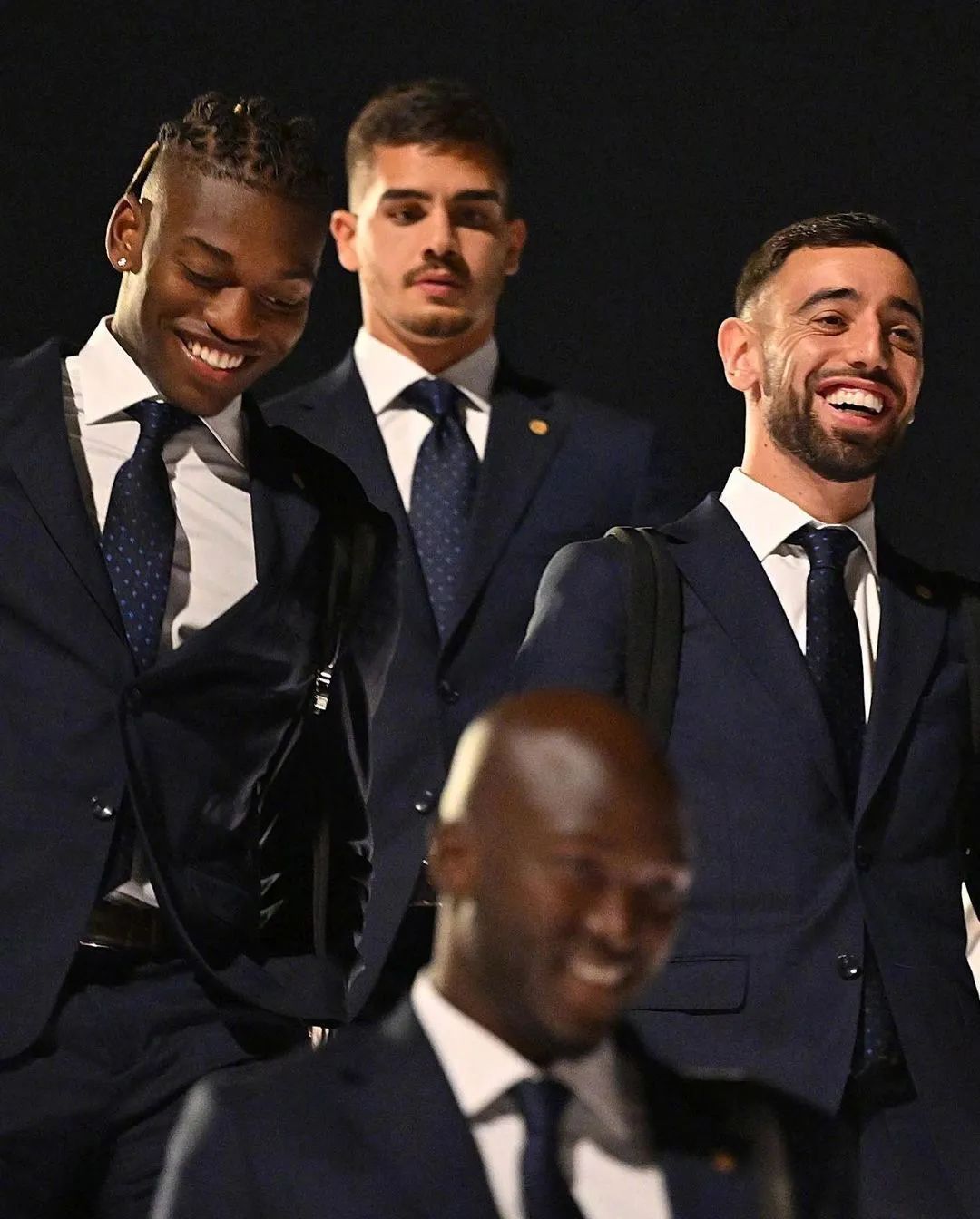 世界杯帅气球员西装,世界杯阿根廷男模队西装照高清