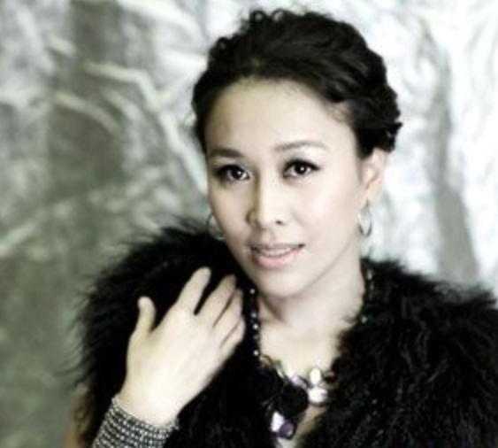 孟桐那英感情经历,那英孟桐恋爱史